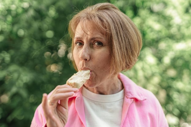 Women eating ice cream